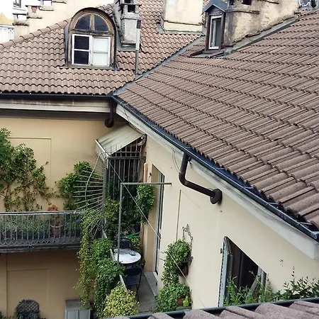 Casa *
