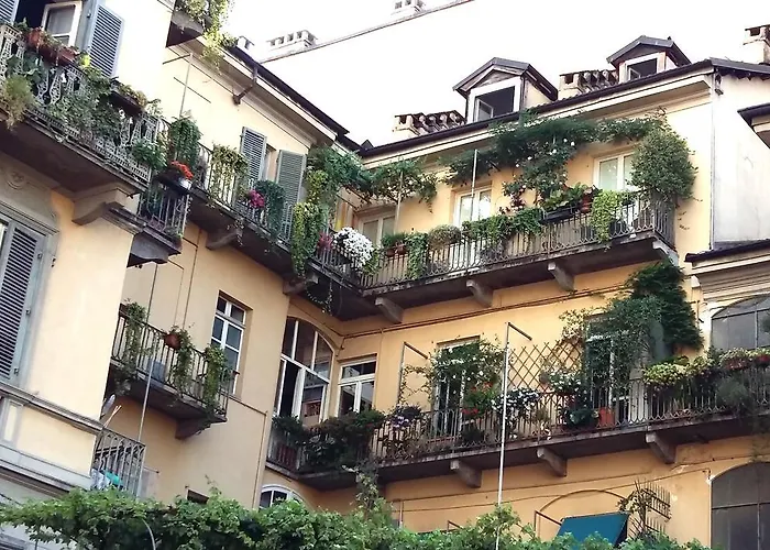 Casa *